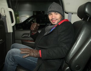 Pacquiao_NY arrival_140204_001a