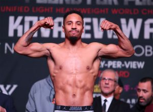 Andre-ward-300x220.jpg