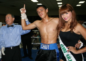 Valadez, Simpson Highlight Great Night of Action in Tijuana with First Round KOs