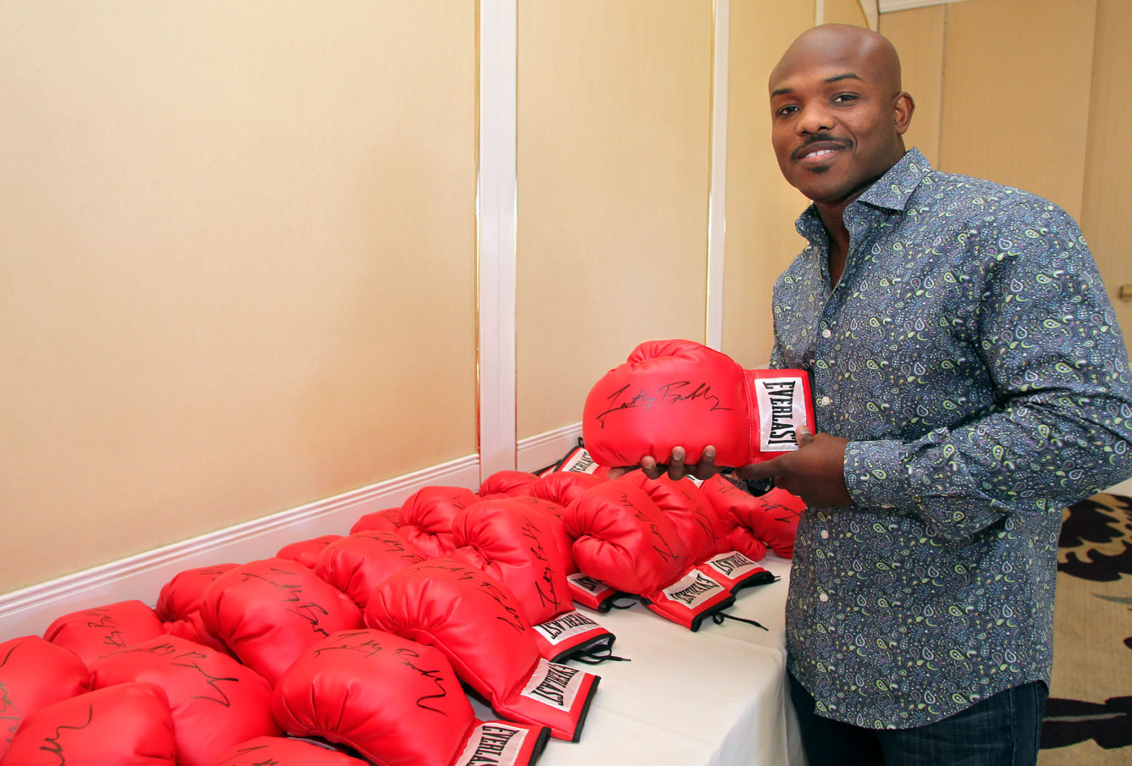 UNDEFEATED WORLD WELTERWEIGHT CHAMPION TIMOTHY BRADLEY, Trainer JOEL DIAZ and Hall of Fame Promoter BOB ARUM Conference Call Transcript