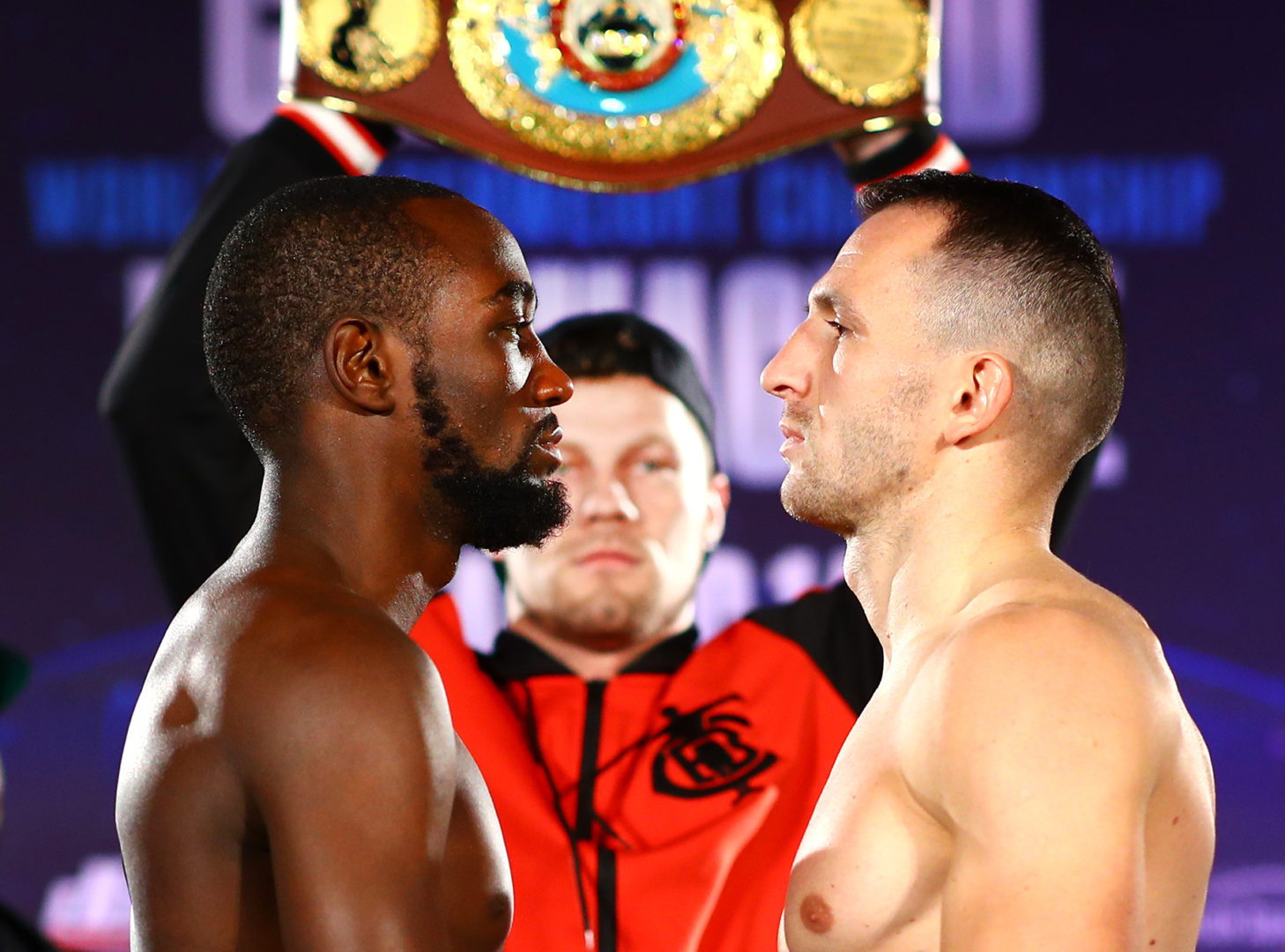 FOLLOW CRAWFORD – KAVALIAUSKAS FROM RINGSIDE