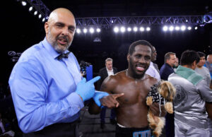 Tevin Farmer Scores Vicious 6th Round Stoppage over Oscar Barajas in Philadelphia