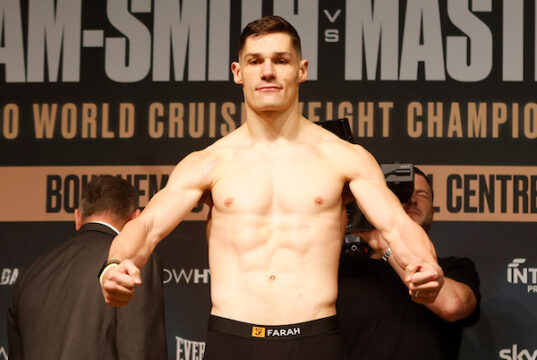 Billam-Smith outlasts and Stops Rozicki in a War