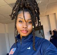 Female Amateur Boxing Star Sar’ai Brown-El Signs with Split-T Management