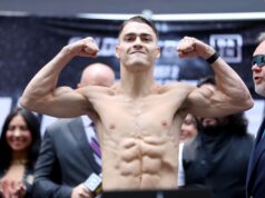 Duarte Outlasts Sims Jr. in Chicago